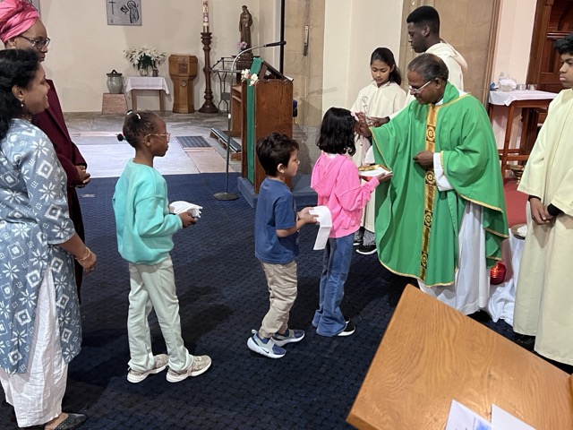 Photo 21 from Presentation of First Communion Pupils